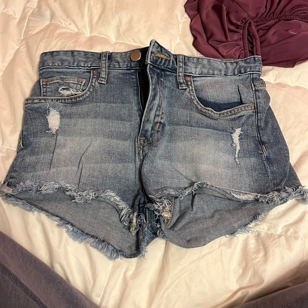 H&M ripped jean shorts